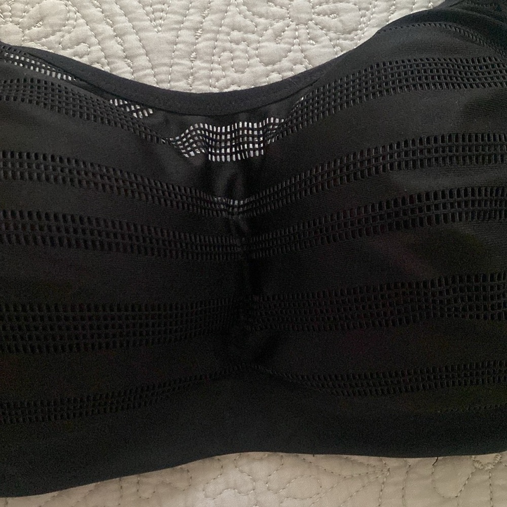 Le Mystere sports bra - Picture 4 of 13